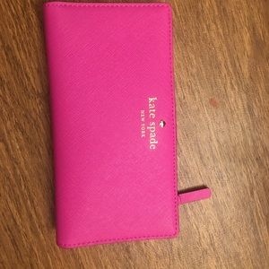 Late spade hot pink chic wallet
